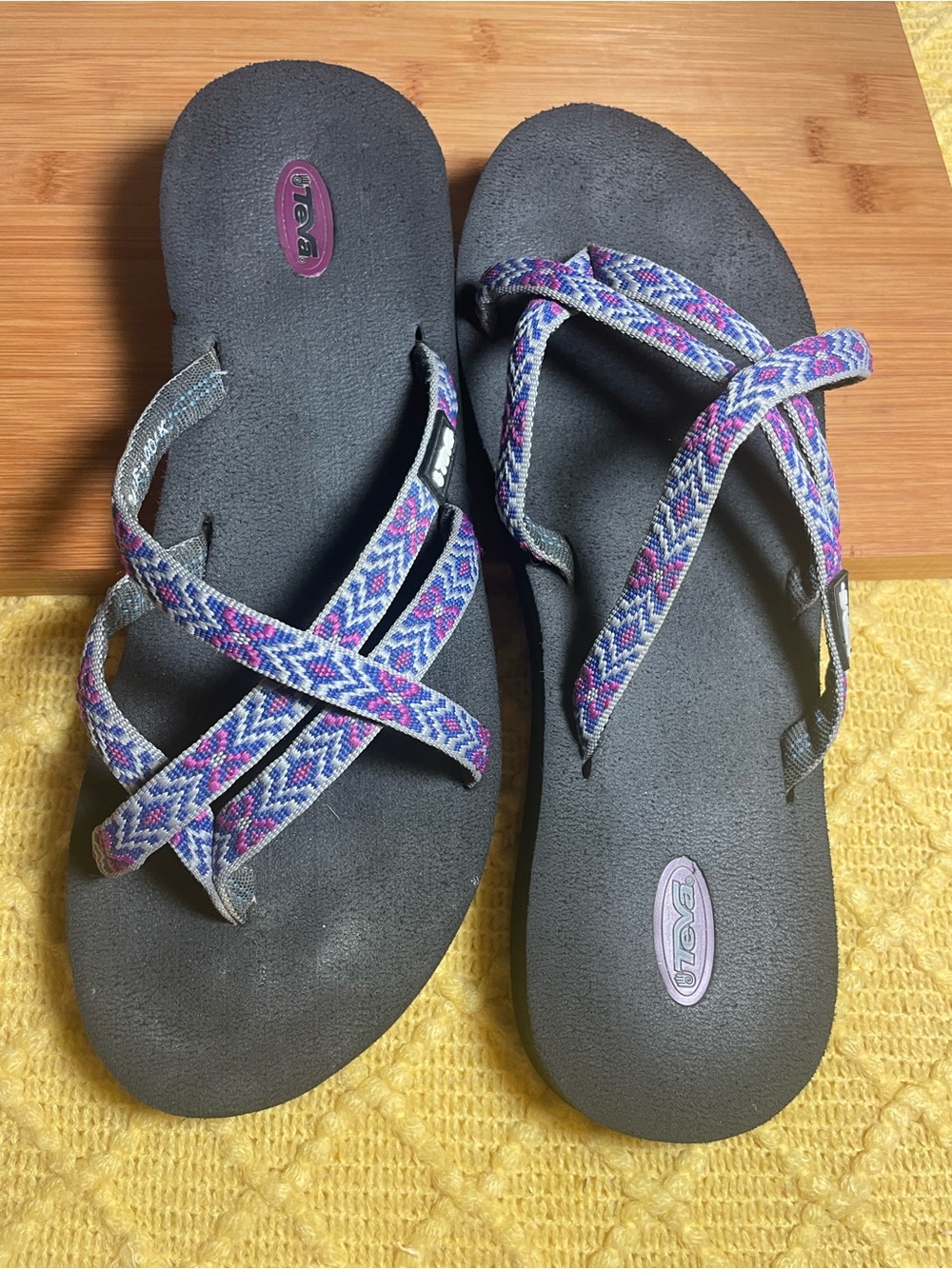 Teva Women's Purple Patterned Crisscross Strap Sandals